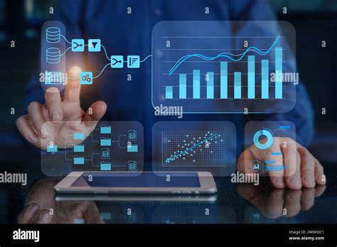 ANALYTICS & INSIGHTS MANAGER – ANALYTICS MANAGER TRAINE.